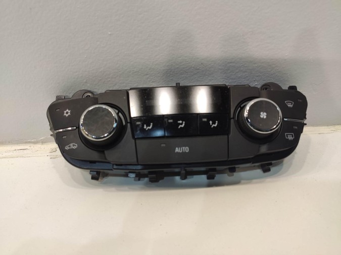 MANDO CALEFACCIÓN OPEL INSIGNIA 2009