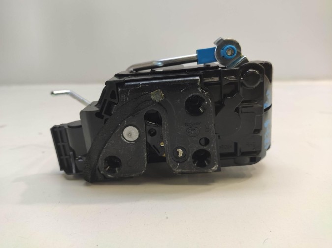 CERRADURA PUERTA TRASERA DERECHA HYUNDAI I20 2012