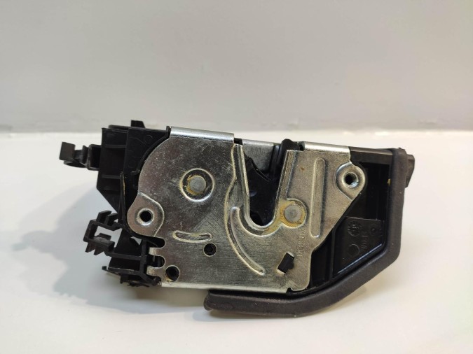 CERRADURA PUERTA DELANTERA DERECHA BMW X6 2011