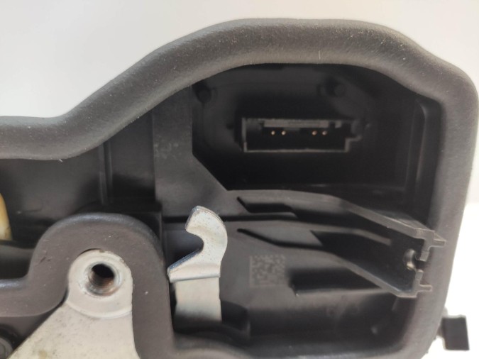 CERRADURA PUERTA TRASERA IZQUIERDA MAZDA 5 2011
