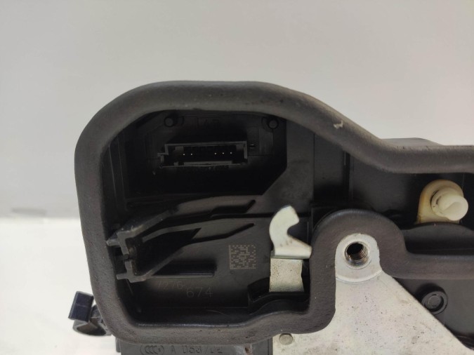 CERRADURA PUERTA TRASERA DERECHA MAZDA 5 2011