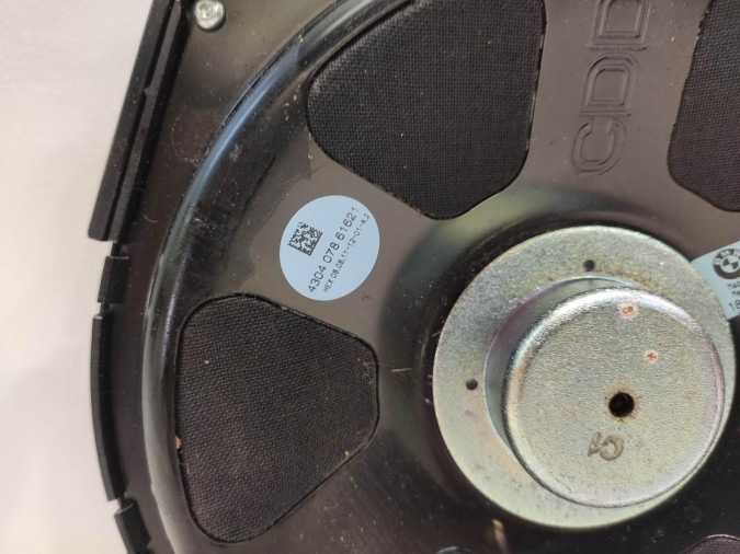 SUBWOOFER BMW X6 2011