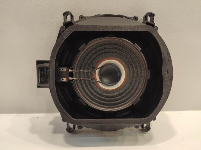 SUBWOOFER BMW X6 2011