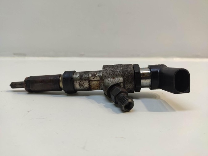 Inyector FORD FIESTA 2004