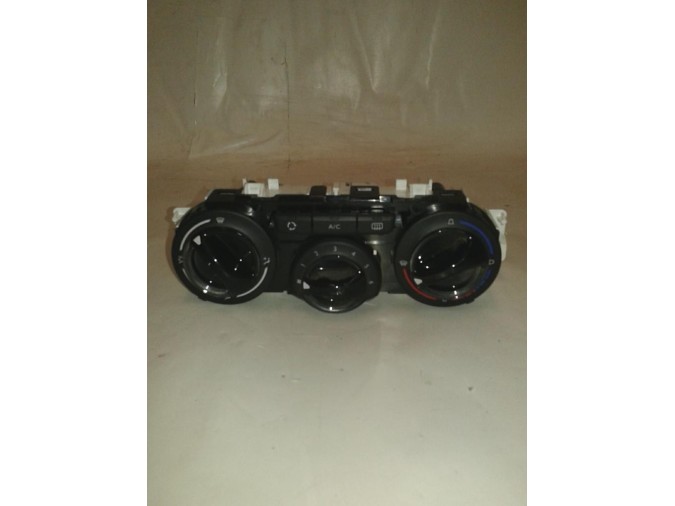 MANDO CALEFACCIÓN PEUGEOT 208 2013