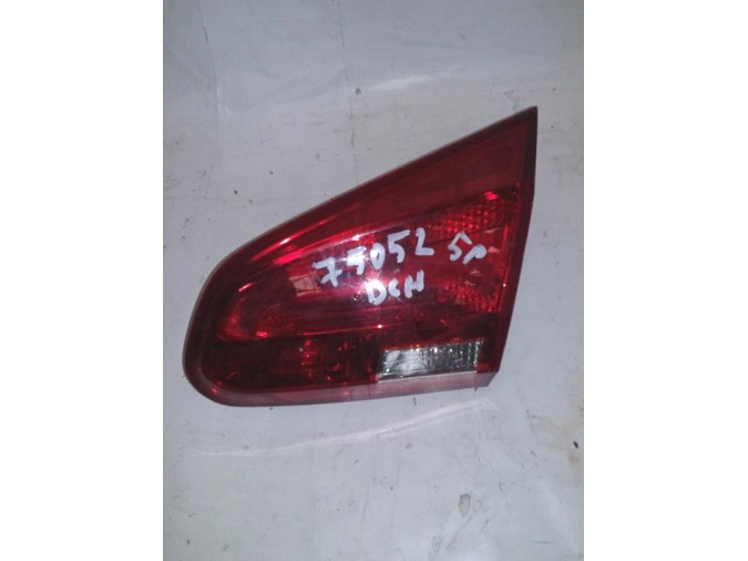PILOTO TRASERO DERECHO INTERIOR KIA CEED 2013