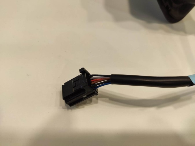RETROVISOR IZQUIERDO RENAULT CLIO NEGRO SIN PINTAR 2019