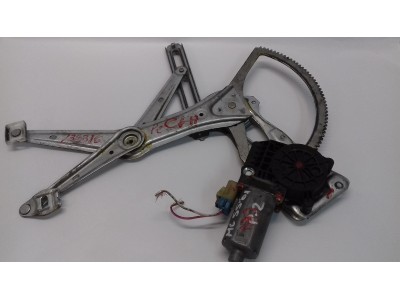 ELEVALUNAS DELANTERO DERECHO MERCEDES 2001