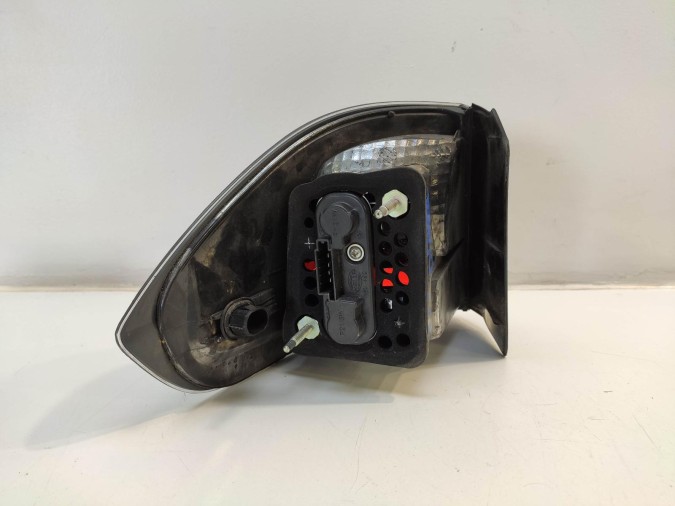 PILOTO TRASERO DERECHO EXTERIOR FORD S MAX 2009