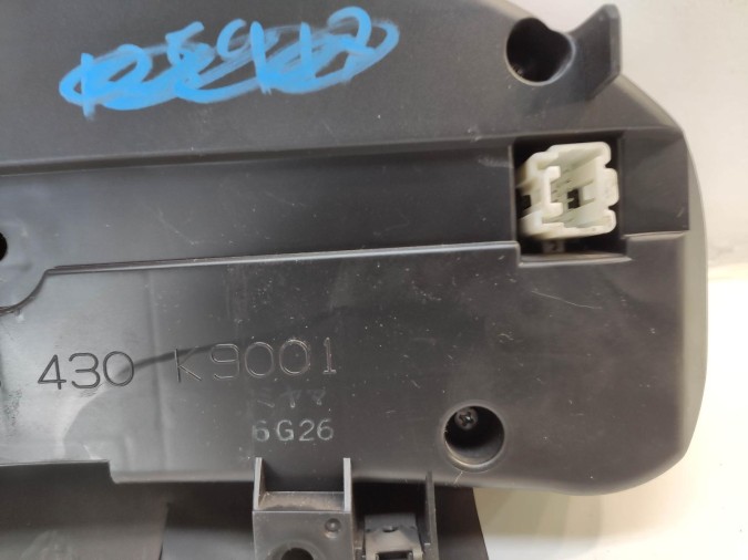 CUADRO INSTRUMENTOS MAZDA 2 2006