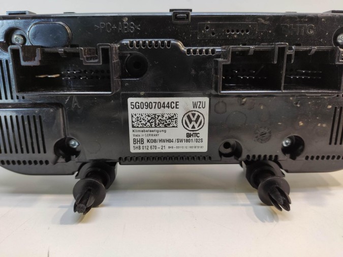 MANDO CALEFACCIÓN VOLKSWAGEN GOLF 2017