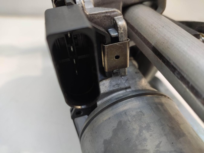 MOTOR LIMPIAPARABRISAS DELANTERO SO VOLKSWAGEN GOLF 2017