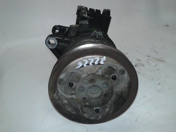 COMPRESOR AIRE ACONDICIONADO NISSAN VANETTE 1999