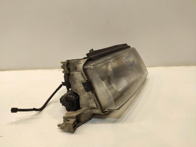 FARO DELANTERO DERECHO FIAT BRAVA 2000