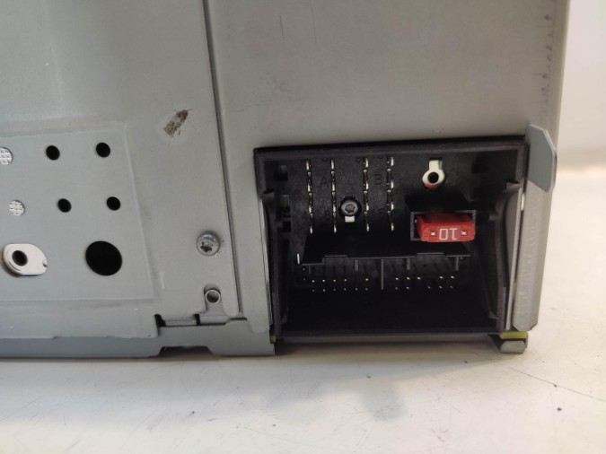 RADIO CD VOLKSWAGEN TOURAN 2012