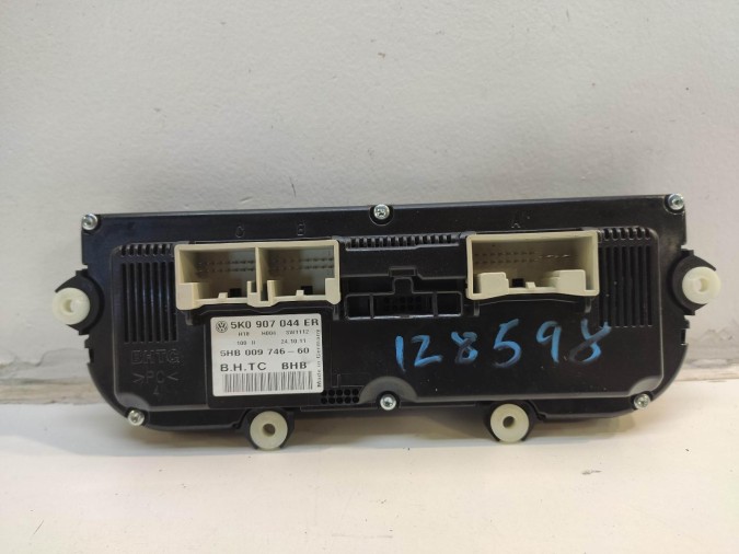 MANDO CALEFACCION VOLKSWAGEN TOURAN 2012