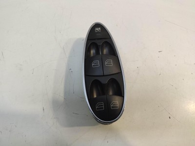 MANDO ELEVALUNAS DELANTERO IZQUIERDO MERCEDES CLASE E 2004