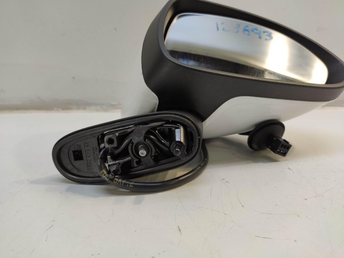 Retrovisor Derecho OPEL CORSA BLANCO 2017