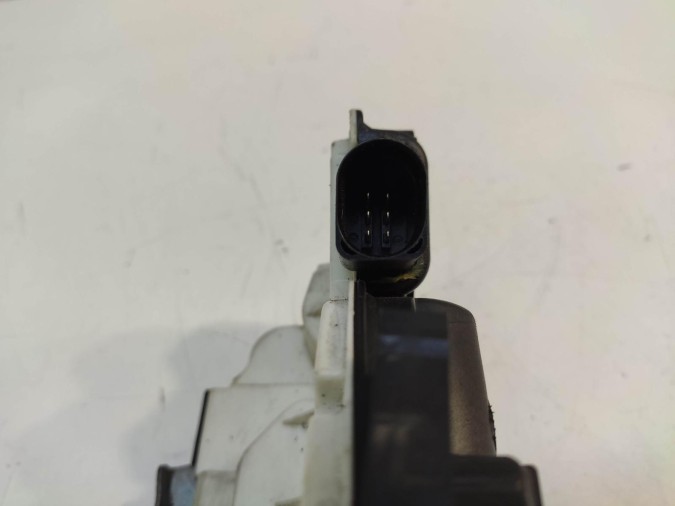 CERRADURA PUERTA DELANTERA DERECHA SEAT IBIZA 2016