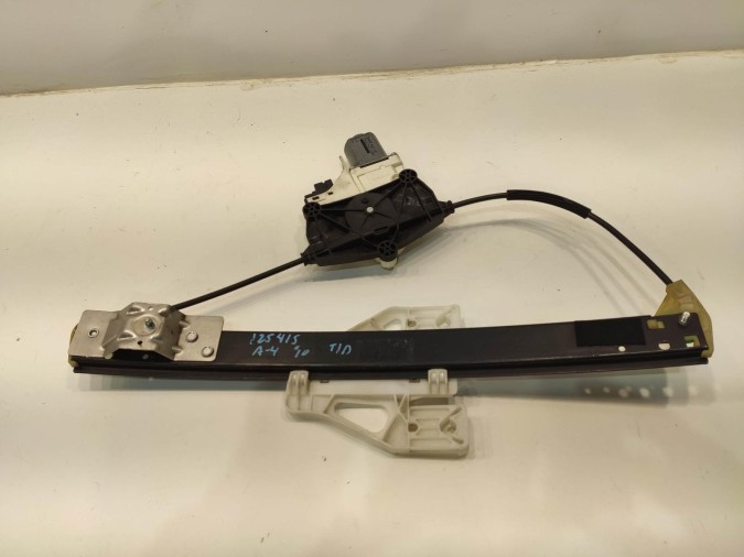 ELEVALUNAS TRASERO DERECHO VOLKSWAGEN TRANSPORTER 2008