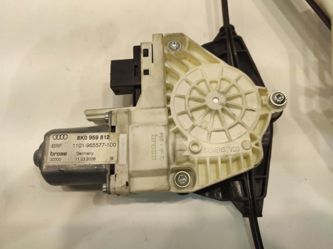 ELEVALUNAS TRASERO DERECHO VOLKSWAGEN TRANSPORTER 2008
