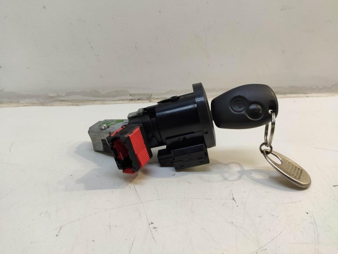 CONMUTADOR DE ARRANQUE DACIA SANDERO 2014