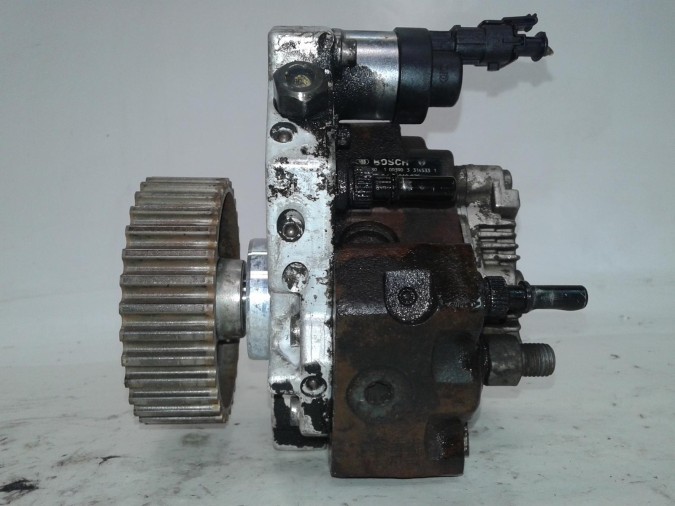 BOMBA INYECCIÓN RENAULT SCENIC 2003