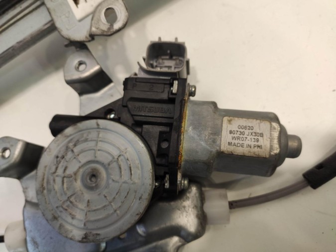 ELEVALUNAS DELANTERO DERECHO RENAULT MEGANE 2010