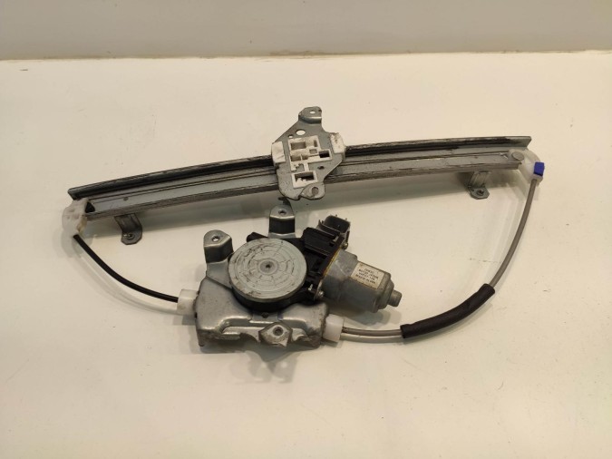ELEVALUNAS DELANTERO DERECHO RENAULT MEGANE 2010