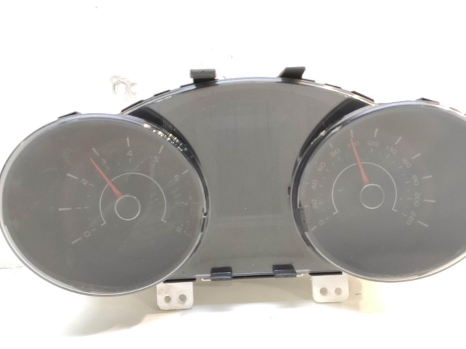 CUADRO INSTRUMENTOS SSANGYONG TIVOLI 2016