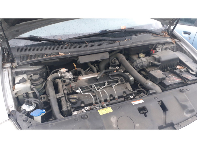 PANEL DELANTERO KIA CARNIVAL 2007