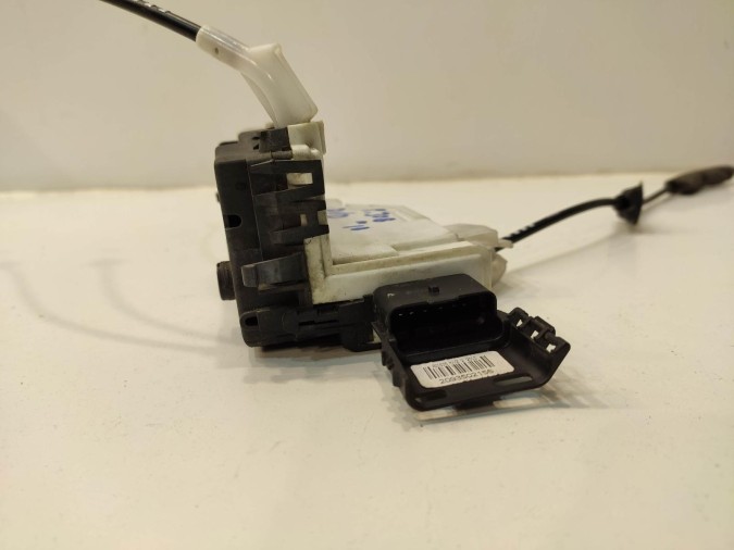 CERRADURA PUERTA DELANTERA DERECHA PEUGEOT 308 2010