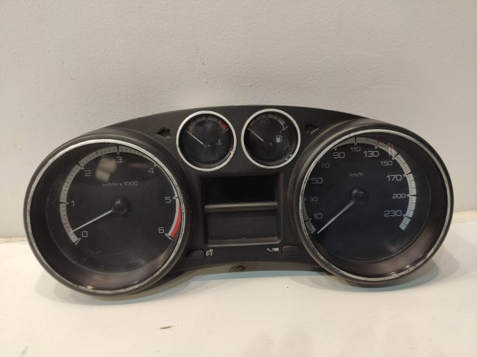 CUADRO INSTRUMENTOS PEUGEOT 308 2010