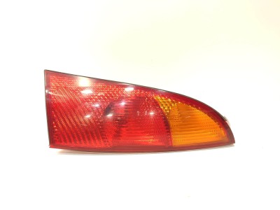 PILOTO TRASERO DERECHO FORD FOCUS 2003