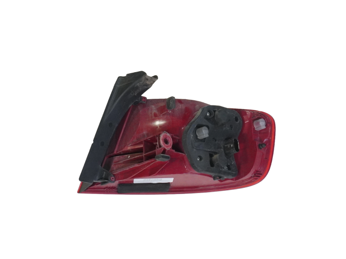PILOTO TRASERO IZQUIERDO EXTERIOR AUDI A4 2008