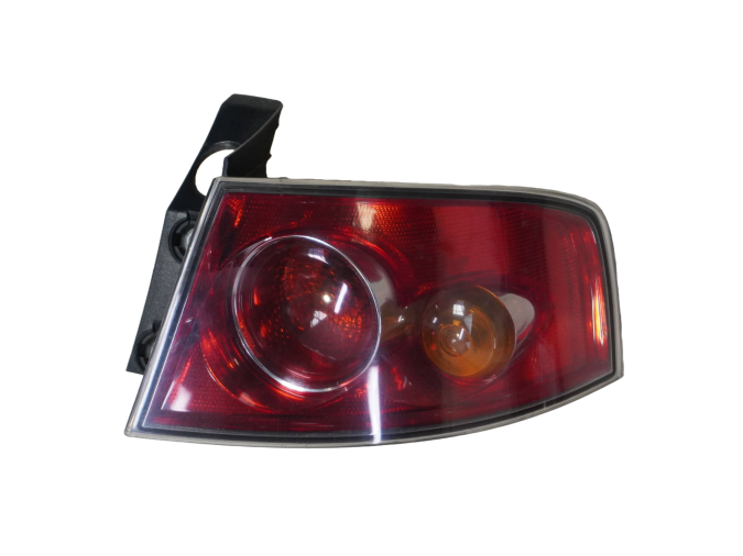 PILOTO TRASERO DERECHO EXTERIOR SEAT IBIZA 2004