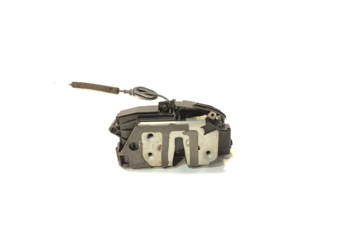 CERRADURA PUERTA DELANTERA DERECHA FORD MONDEO 2016