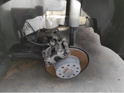 Pinza de Freno AUDI Q2 2020