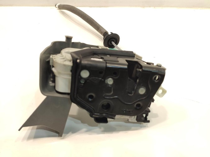 CERRADURA PUERTA DELANTERA IZQUIERDA AUDI Q2 2020