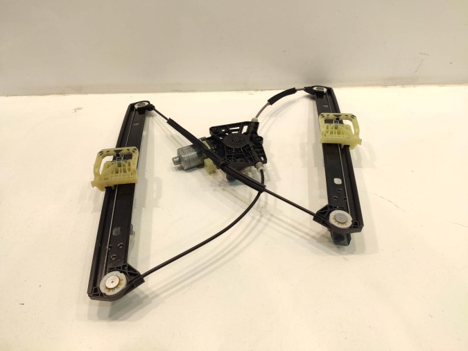 ELEVALUNAS DELANTERO IZQUIERDO AUDI Q2 2020
