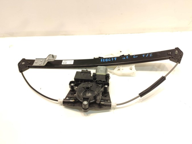 ELEVALUNAS TRASERO DERECHO AUDI Q2 2020