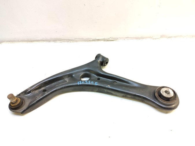 BRAZO SUSPENSION INFERIOR DELANTERO IZQUIERDO FORD TRANSIT COURIER 2018