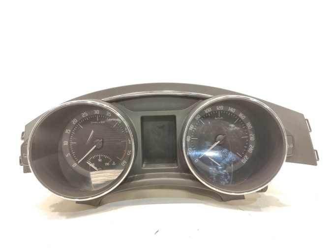 CUADRO INSTRUMENTOS SKODA SUPERB 2010