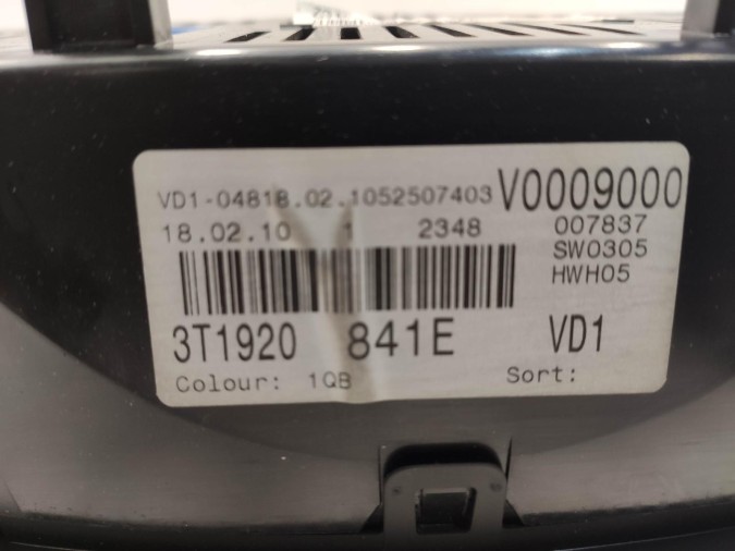 CUADRO INSTRUMENTOS SKODA SUPERB 2010