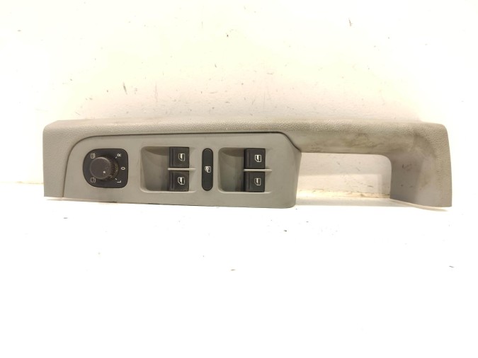 MANDO ELEVALUNAS DELANTERO IZQUIERDO SKODA SUPERB 2010