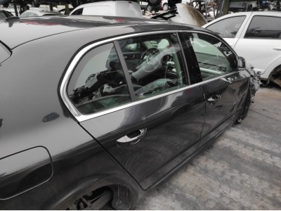 ELEVALUNAS TRASERO DERECHO SKODA SUPERB 2010