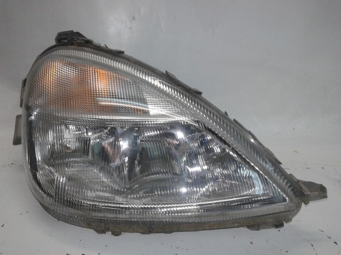 FARO DELANTERO DERECHO MERCEDES CLASE A 2004