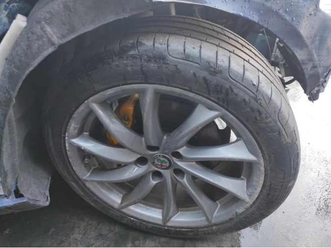 BRAZO SUSPENSION INFERIOR DELANTERO DERECHO ALFA ROMEO GIULIA 2019