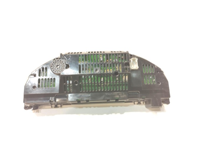 CUADRO INSTRUMENTOS MERCEDES C CLASS 2011