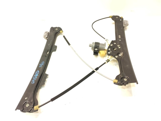 ELEVALUNAS DELANTERO DERECHO BMW SERIE 5 2009